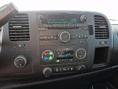 Used 2013  Chevrolet Silverado 1500 4WD Crew Cab LT at Peters Auto Mall near High Point&comma; NC