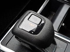 Used 2025  Nissan Pathfinder SV 2WD at Peters Auto Mall near High Point&comma; NC