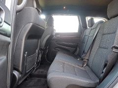 Used 2019  Jeep Grand Cherokee 4d SUV 4WD Laredo at Peters Auto Mall near High Point&comma; NC