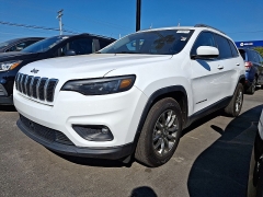  2021 Jeep Cherokee Latitude Plus FWD at Peters Auto Mall near High Point, NC