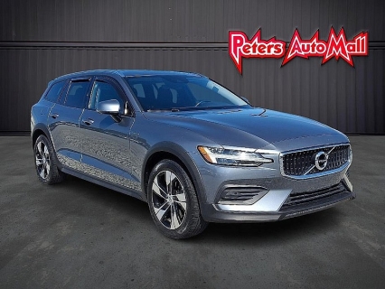 2020 Volvo V60 Cross Country Base