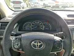 Used 2014 Toyota Camry 4d Sedan L at Peters Auto Mall near High Point, NC