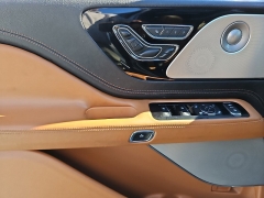 Used 2020  Lincoln Aviator 4d SUV AWD Black Label at Peters Auto Mall near High Point&comma; NC