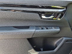 Used 2025  Honda CR-V Hybrid Sport Touring AWD at Peters Auto Mall near High Point&comma; NC