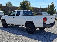 Used 2020  Toyota Tacoma 2WD Access Cab SR at Peters Auto Mall near High Point&comma; NC