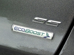 Used 2015 Ford Fusion 4d Sedan SE 1.5L EcoBoost at Peters Auto Mall near High Point, NC