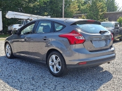 Used 2014  Ford Focus 4d Hatchback SE at Peters Auto Mall near High Point&comma; NC