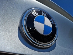 Used 2019  BMW X6 M Sports Activity Coupe at Peters Auto Mall near High Point&comma; NC