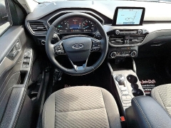 Used 2022  Ford Escape SE Hybrid FWD at Peters Auto Mall near High Point, NC