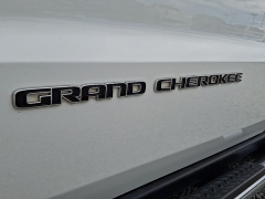 Used 2020  Jeep Grand Cherokee 4d SUV 4WD Limited V6 at Peters Auto Mall near High Point&comma; NC