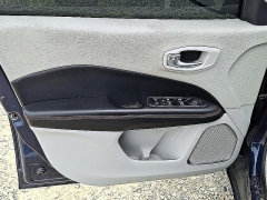 Used 2018  Jeep Compass 4d SUV 4WD Limited at Peters Auto Mall near High Point&comma; NC