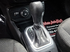 Used 2021  Jeep Renegade Jeepster 4x4 at Peters Auto Mall near High Point&comma; NC