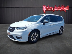 Used 2023 Chrysler Pacifica Hybrid Limited FWD at Peters Auto Mall near High Point, NC