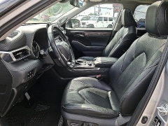 Used 2022  Toyota Highlander Limited AWD at Peters Auto Mall near High Point&comma; NC