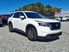 Used 2025 Nissan Pathfinder SV 2WD at Peters Auto Mall near High Point, NC