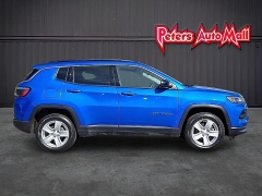 Used 2022  Jeep Compass Latitude 4x4 at Peters Auto Mall near High Point&comma; NC