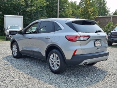 Used 2022  Ford Escape SE AWD at Peters Auto Mall near High Point&comma; NC