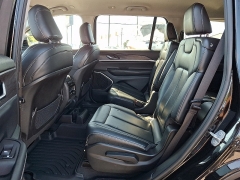 Used 2022  Jeep Grand Cherokee L Limited 4x4 at Peters Auto Mall near High Point&comma; NC