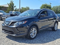 Used 2018  Nissan Rogue Sport 4d SUV FWD SV at Peters Auto Mall near High Point&comma; NC