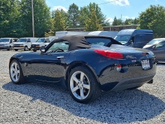 Used 2007  Pontiac Solstice 2d Convertible at Peters Auto Mall near High Point&comma; NC