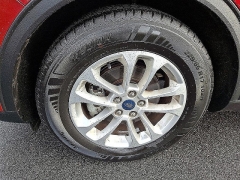 Used 2020  Ford Escape 4d SUV FWD SE at Peters Auto Mall near High Point&comma; NC