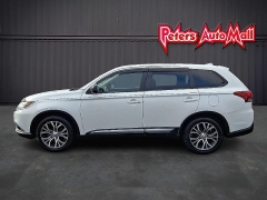 Used 2017  Mitsubishi Outlander 4d SUV FWD ES at Peters Auto Mall near High Point&comma; NC