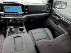 Used 2022  GMC Sierra 1500 4WD Crew Cab 147" Elevation w&sol;3SB at Peters Auto Mall near High Point&comma; NC