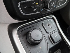 Used 2021  Jeep Compass Latitude 4x4 at Peters Auto Mall near High Point&comma; NC