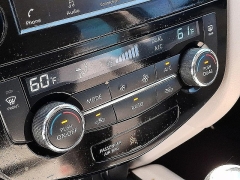 Used 2020  Nissan Rogue Sport 4d SUV AWD SV at Peters Auto Mall near High Point&comma; NC