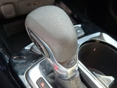 Used 2025  Chevrolet Trax FWD 4dr ACTIV at Peters Auto Mall near High Point&comma; NC