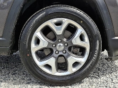 Used 2018  Jeep Compass 4d SUV 4WD Limited at Peters Auto Mall near High Point&comma; NC