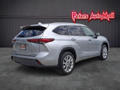 Used 2022  Toyota Highlander Limited AWD at Peters Auto Mall near High Point&comma; NC