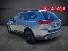 Used 2020 Mitsubishi Outlander 4d SUV AWC SE at Peters Auto Mall near High Point, NC