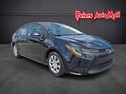 2021 Toyota Corolla LE's photo