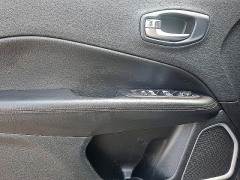 Used 2018  Jeep Compass 4d SUV FWD Sport at Peters Auto Mall near High Point, NC