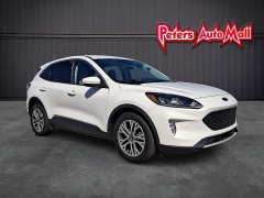  2022 Ford Escape SEL Hybrid FWD at Peters Auto Mall near High Point, NC