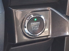 Used 2021  Ford F-150 4WD XLT SuperCrew 5&period;5' Box at Peters Auto Mall near High Point&comma; NC