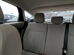 Used 2018  Ford Focus 4d Hatchback SE at Peters Auto Mall near High Point&comma; NC