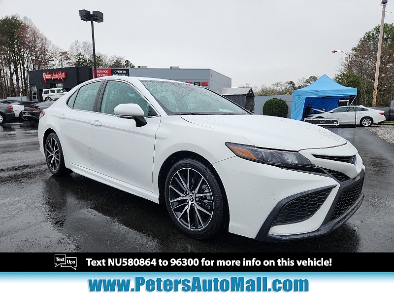 Used 2022  Toyota Camry Hybrid SE CVT at Peters Auto Mall near High Point, NC
