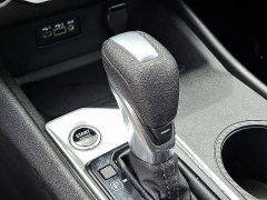 Used 2025  Nissan Altima SV FWD at Peters Auto Mall near High Point&comma; NC