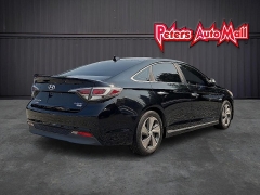 Used 2016  Hyundai Sonata Hybrid 4d Sedan Limited at Peters Auto Mall near High Point&comma; NC
