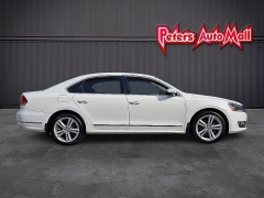 Used 2013  Volkswagen Passat TDI 4d Sedan SE w&sol;Sunroof at Peters Auto Mall near High Point&comma; NC