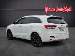 Used 2016  Kia Sorento 4d SUV FWD SX at Peters Auto Mall near High Point&comma; NC
