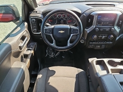 Used 2019  Chevrolet Silverado 1500 4WD Crew Cab LT at Peters Auto Mall near High Point&comma; NC
