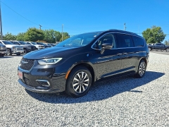 Used 2021 Chrysler Pacifica Hybrid Touring L FWD at Peters Auto Mall near High Point, NC