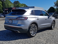 Used 2022  Lincoln Nautilus Reserve FWD at Peters Auto Mall near High Point&comma; NC