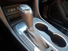 Used 2019  Chevrolet Equinox 4d SUV FWD LT w/1LT at Peters Auto Mall near High Point, NC