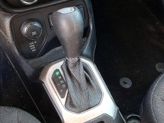 Used 2017  Jeep Renegade 4d SUV 4WD Latitude at Peters Auto Mall near High Point&comma; NC