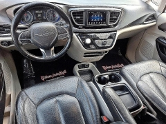Used 2020 Chrysler Pacifica 4d Wagon Touring L at Peters Auto Mall near High Point, NC