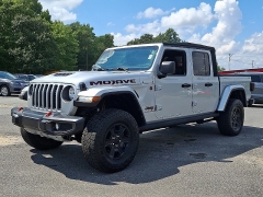 Used 2023  Jeep Gladiator Mojave 4x4 at Peters Auto Mall near High Point&comma; NC
